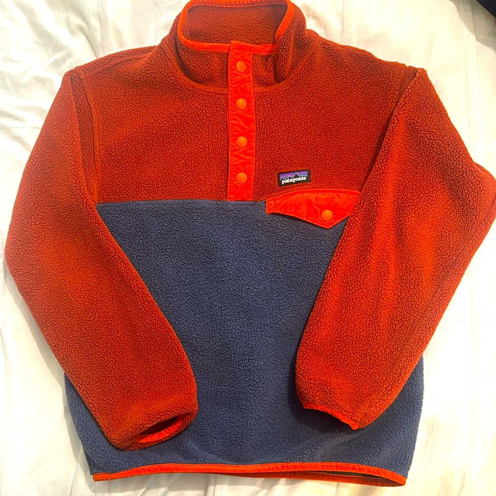 Patagonia pull over fleece size small 7-8